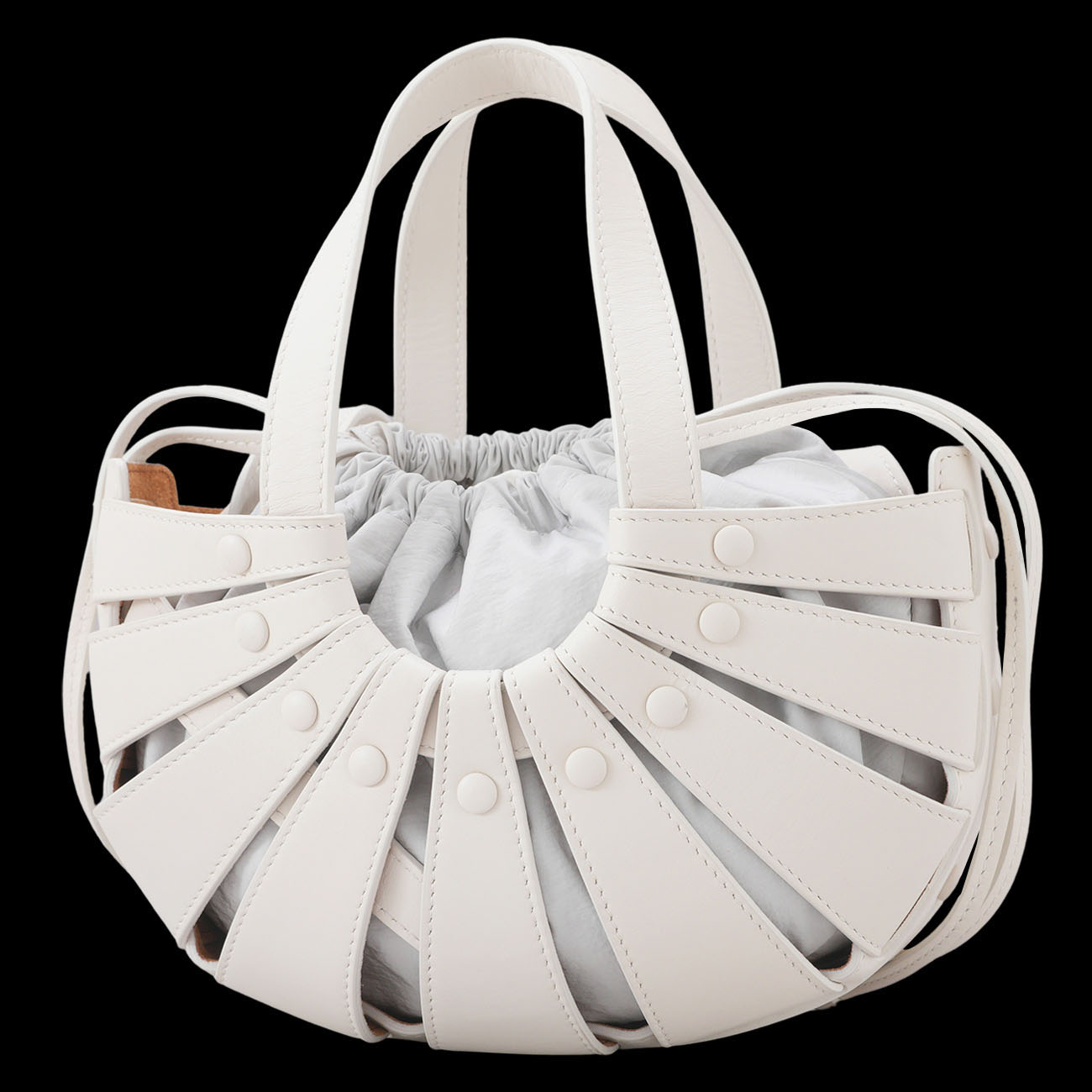 BOTTEGA VENETA(USED)보테가 베네타 컷아웃 레더쉘